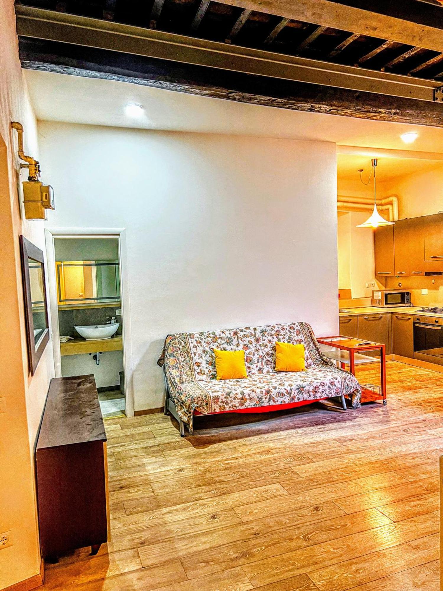 Apartament -The Old Town Quarry- Carrara Centro Zewnętrze zdjęcie